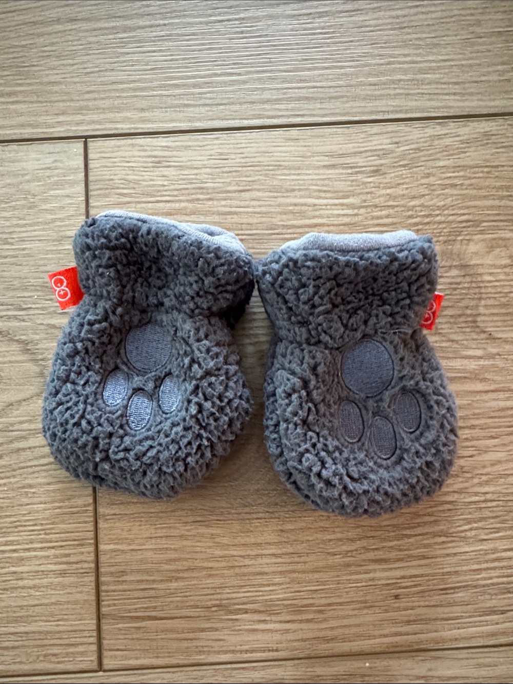 Magnetic Me Gray Baby Mittens with Paw Detail 6-12 months